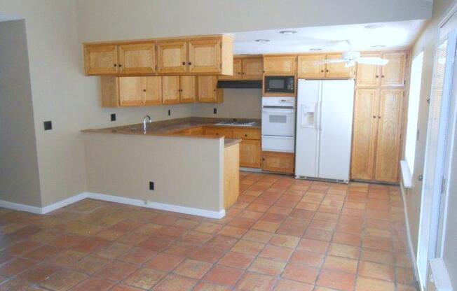 3 beds, 2 baths, $1,800