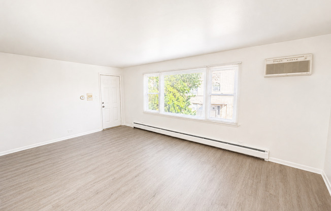 7650 S Harlem Ave