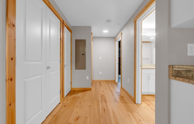 1 bed, 1 bath, 600 sqft, $2,725, Unit 124