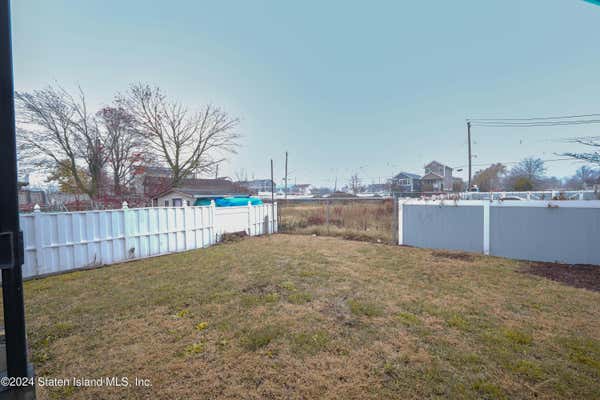 3 beds, 2 baths, 1,050 sqft, $2,700, Unit 2