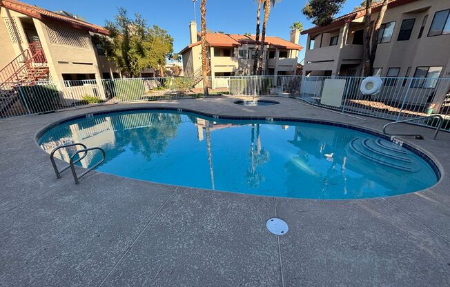 Gorgeous 2Bed/2Bath Condo located just outside Summerlin