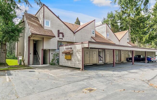 Remodeled Condo Near Microsoft
