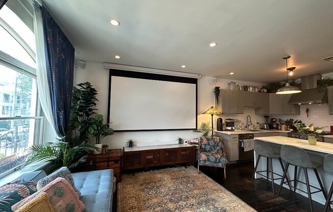 20 DIKEMAN ST