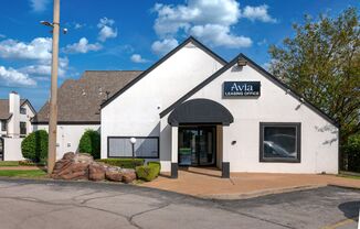 Avia Apartments