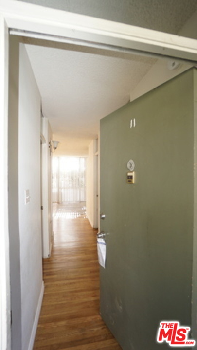 11133 Rose Ave Apt 11