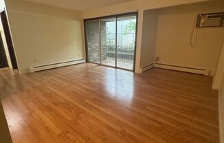 1 bed, 1 bath, 633 sqft, $1,200