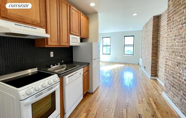 1 bed, 1 bath, $3,195, Unit 5FW