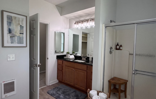 2 beds, 2 baths, 1,518 sqft, $2,290, Unit 7240