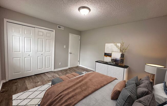 1 bed, 1 bath, 650 sqft, $995, Unit Holly Berry-4