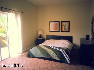 2 beds, 2 baths, $2,450