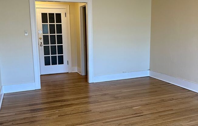 Studio, 1 bath, 430 sqft, $1,125, Unit 412