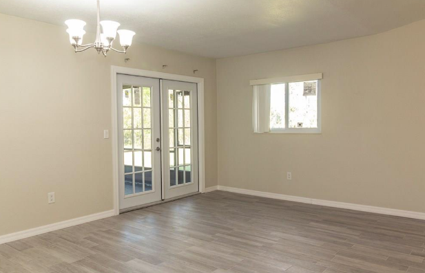 Updated Single family 3 bedroom, 2 bathroom!
