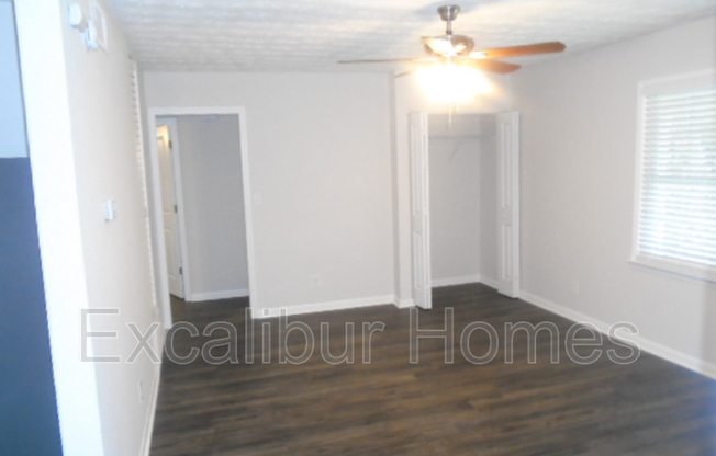 2364 PEACHWOOD CIR NE