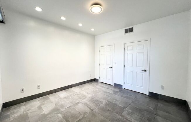 2 beds, 2 baths, $1,500, Unit # 1074