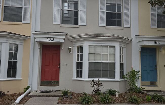 Charming 2 bedroom, 1.5 bathroom, 2 story townhouse for rent in Dade City!