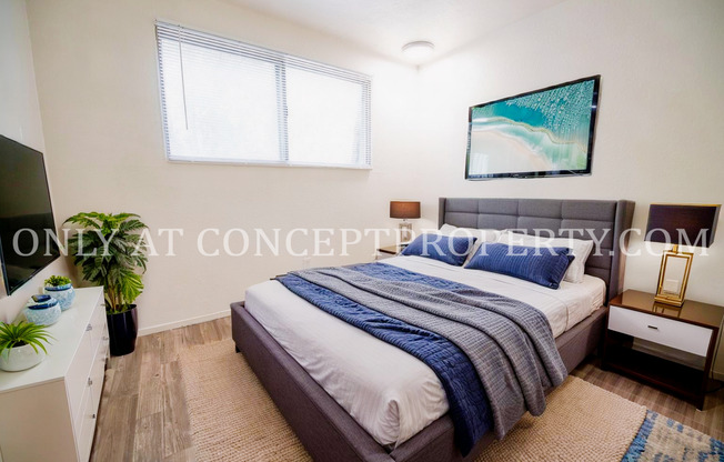 2 beds, 1 bath, 580 sqft, $1,049, Unit C4