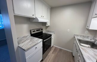 Julee Apartments
