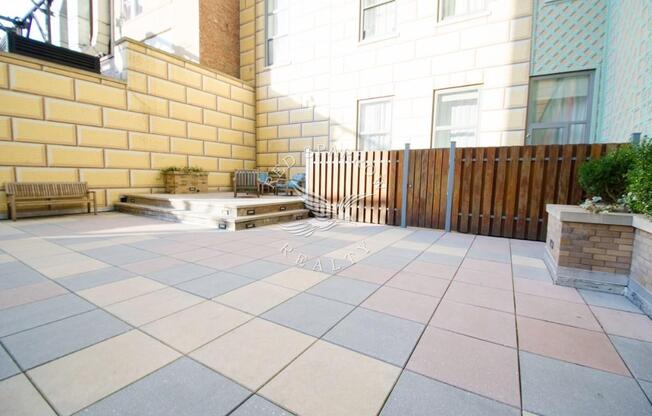 1 bed, 1 bath, 1,704 sqft, $5,895, Unit 17M