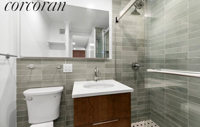 2 beds, 1 bath, 887 sqft, $6,500, Unit 18L