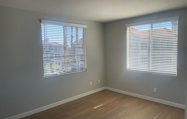 2 beds, 2 baths, 1,013 sqft, $3,510, Unit D-430