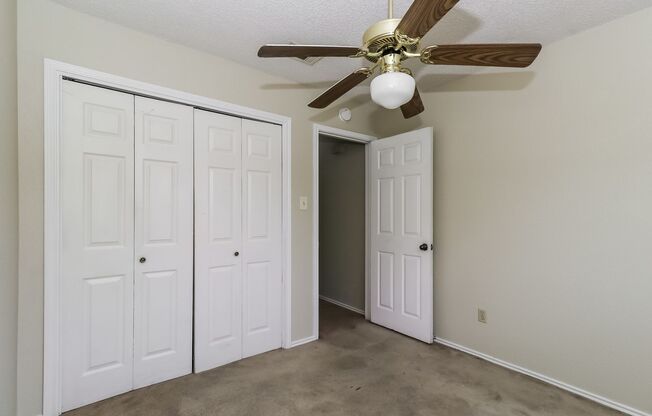 Amazing Round Rock Unit