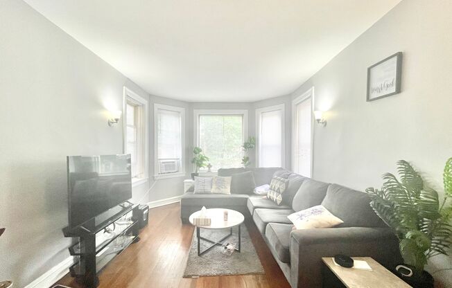6300 N. Leavitt LLC