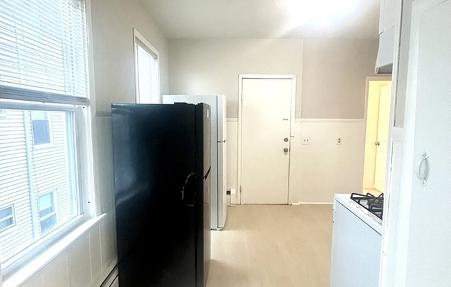 8 HYMER ST