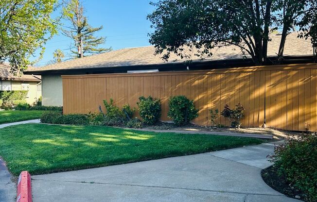 Whitney Villa Apartments