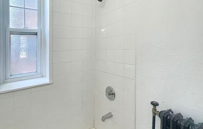 1 bed, 1 bath, 535 sqft, $1,090, Unit 102