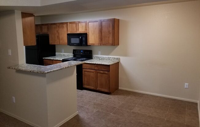 2 beds, 2 baths, $1,700