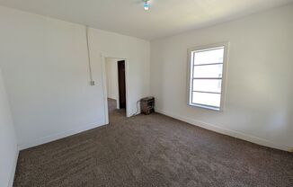 1 bed, 1 bath, $650