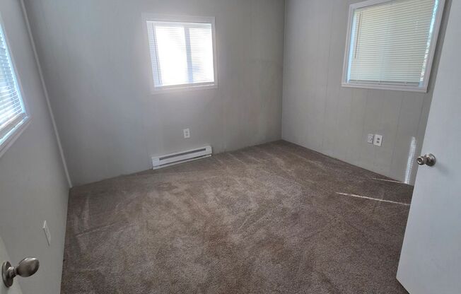 1 bed, 1 bath, 620 sqft, $825, Unit 61