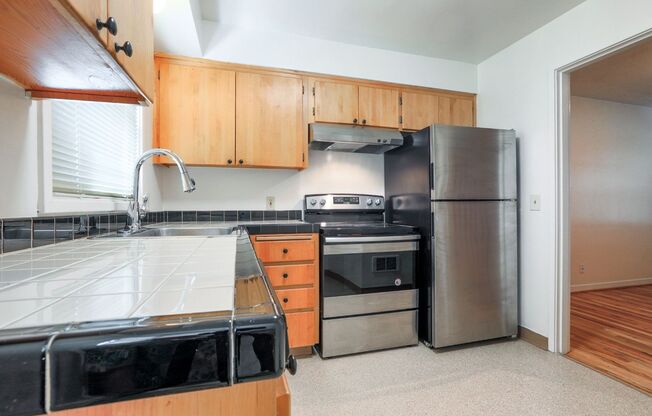 1 bed, 1 bath, $1,700, Unit 085