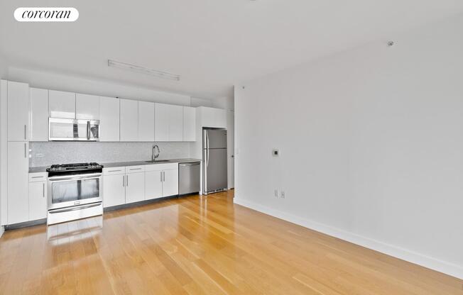 2 beds, 1 bath, $4,996, Unit 2407