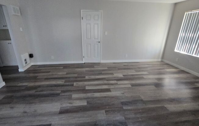 1 bed, 1 bath, 800 sqft, $2,375, Unit 1T