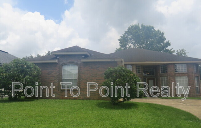 3726 BEDFORD DR