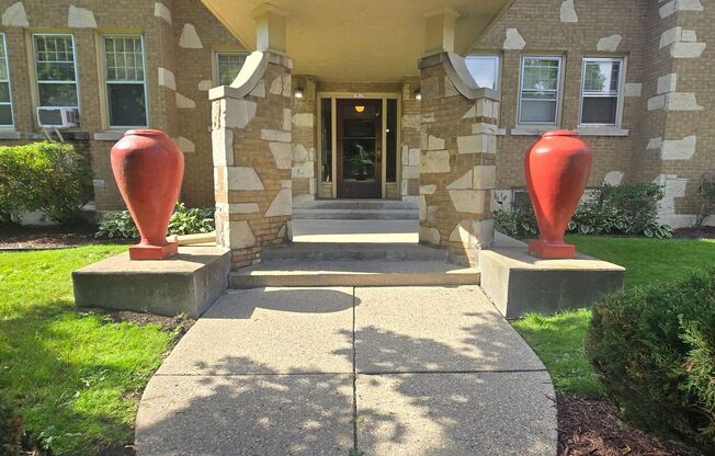 5929 W. Washington