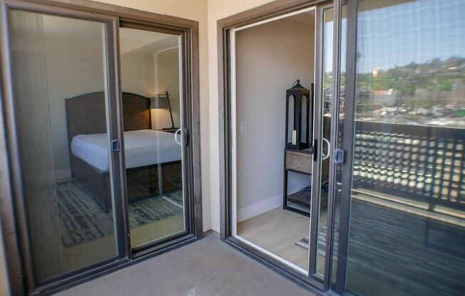 RARE Offering 2BD/2BA Furnished Condo of secured building in highly sought after Boutique Bella Capri building.