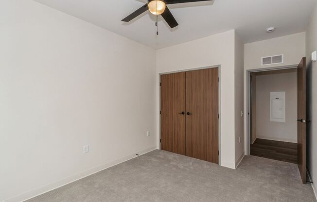 1 bed, 1 bath, 664 sqft, $895, Unit #122