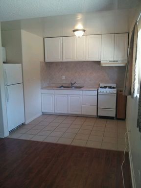 2 beds, 1 bath, $2,300, Unit #8