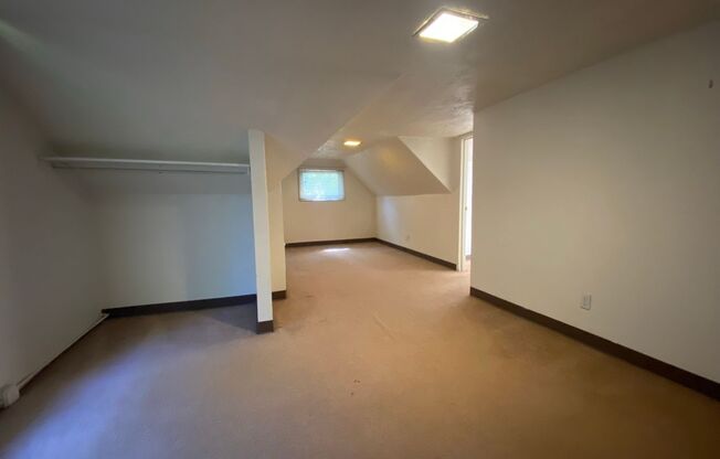 Lewis & Clark Graduate/Law Students ONLY