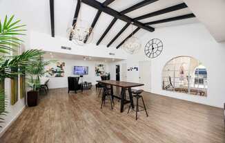 Fulfilling Lifestyles at Desert Peaks