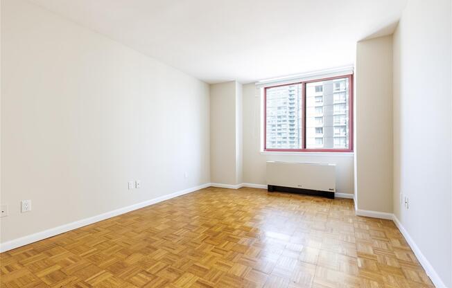 1 bed, 1 bath, 775 sqft, $4,850, Unit 15C