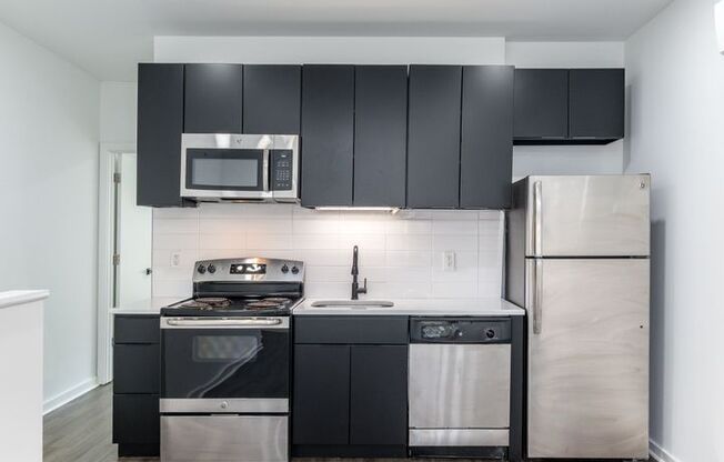 1 bed, 1 bath, 457 sqft, $1,345, Unit 33