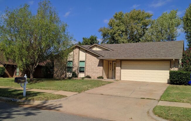 2119 Teresa 3/2/2 home in a nice area