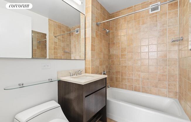 1 bed, 1 bath, 860 sqft, $5,995, Unit 10B