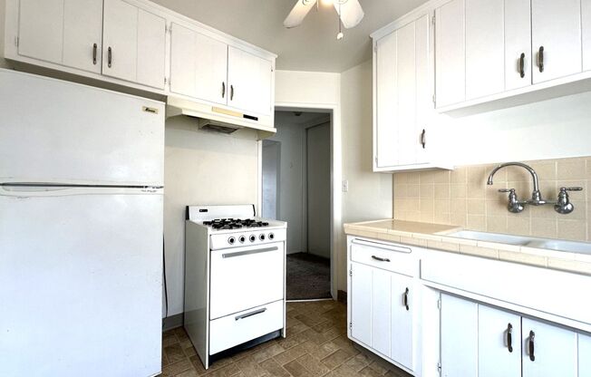 Normal Heights Apartment