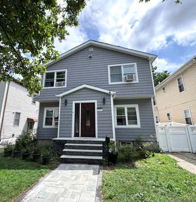 83 15 243 ST