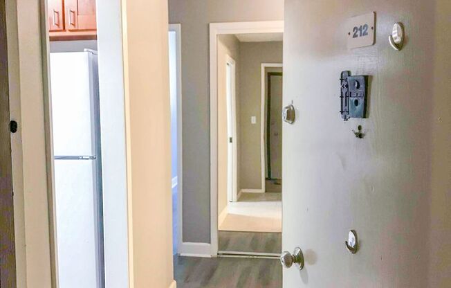 1 bed, 1 bath, 620 sqft, $2,099, Unit 212