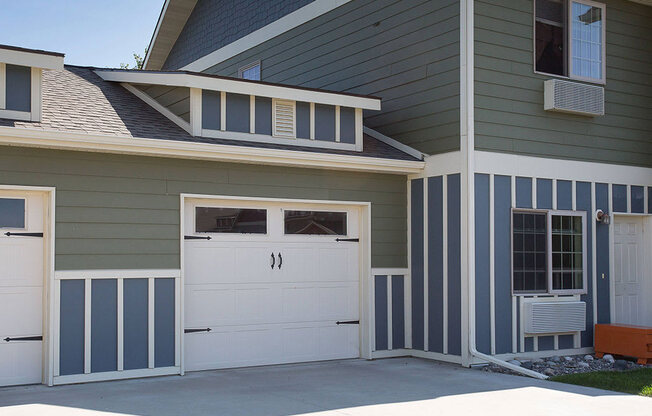 Elegant Exterior View at King West One Apartments, Montana